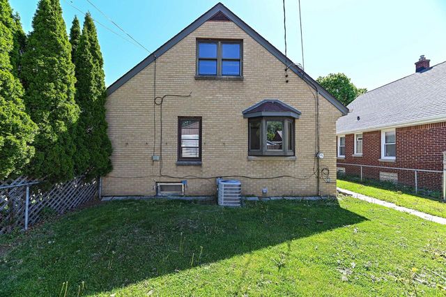 3015 87th STREET, Milwaukee, WI 53222