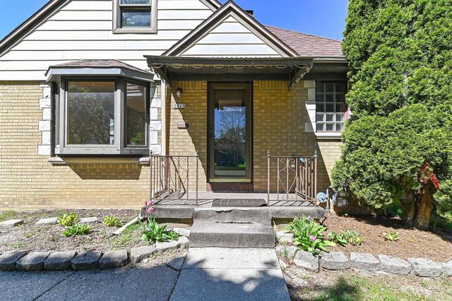 3015 87th STREET, Milwaukee, WI 53222