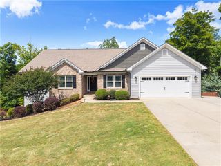494 Katherine Drive, Jefferson, GA 30549