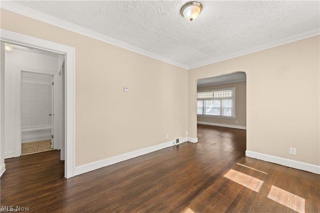 12201 Brighton Avenue, Cleveland, OH 44111