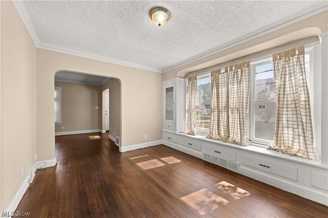 12201 Brighton Avenue, Cleveland, OH 44111