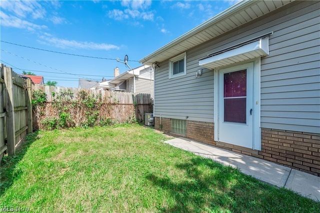 12201 Brighton Avenue, Cleveland, OH 44111