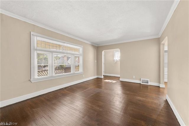 12201 Brighton Avenue, Cleveland, OH 44111