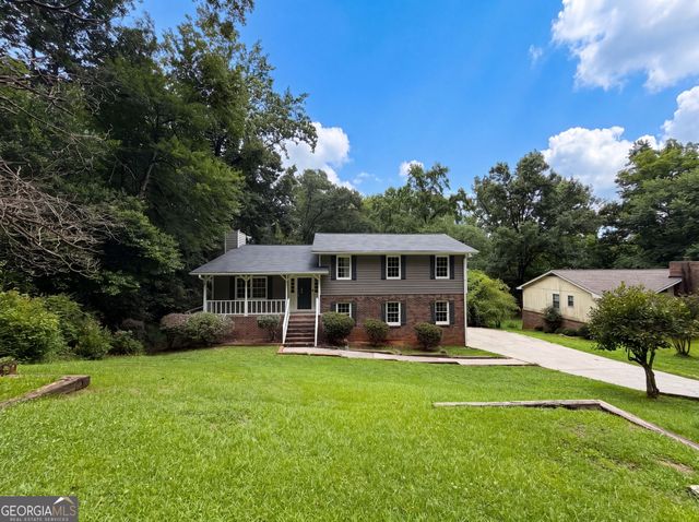 6486 Lynndale Lane, Morrow, GA 30260