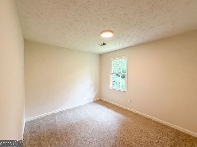 6486 Lynndale Lane, Morrow, GA 30260