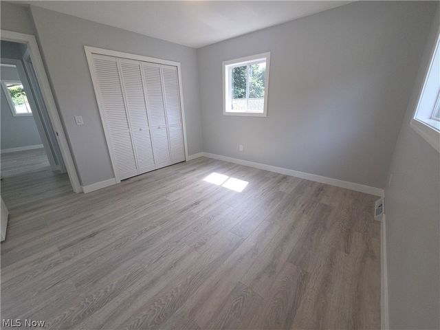 203 Paxton Road, Eastlake, OH 44095
