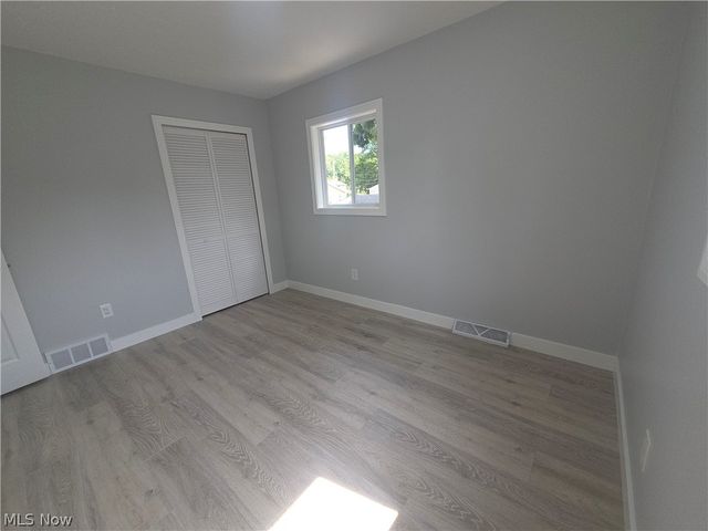 203 Paxton Road, Eastlake, OH 44095