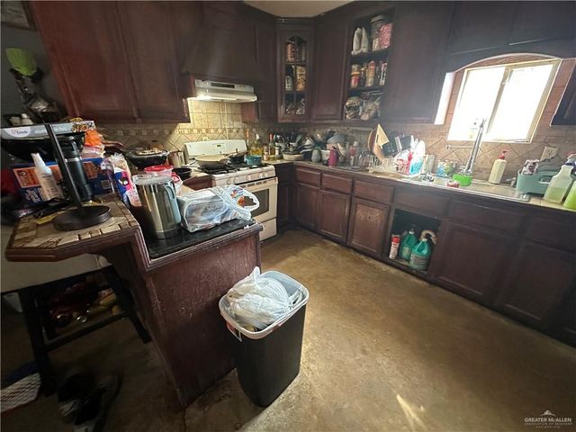 14924 N 23rd Street, Edinburg, TX 78539