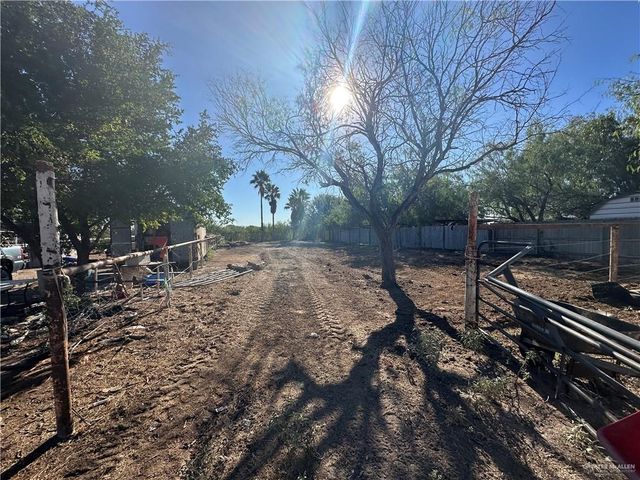 14924 N 23rd Street, Edinburg, TX 78539