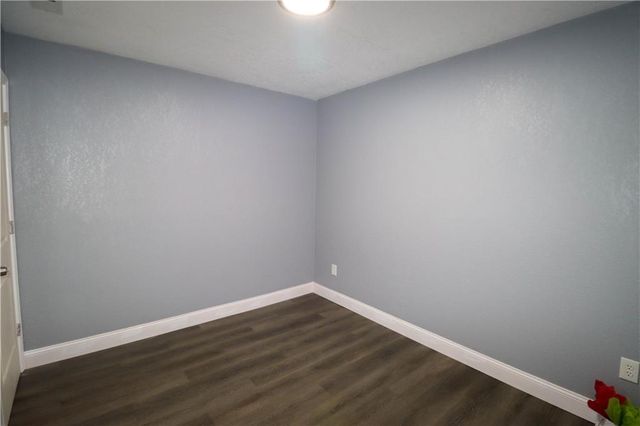 3400 Cypress Street, Kansas City, MO 64128