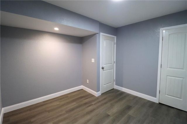 3400 Cypress Street, Kansas City, MO 64128