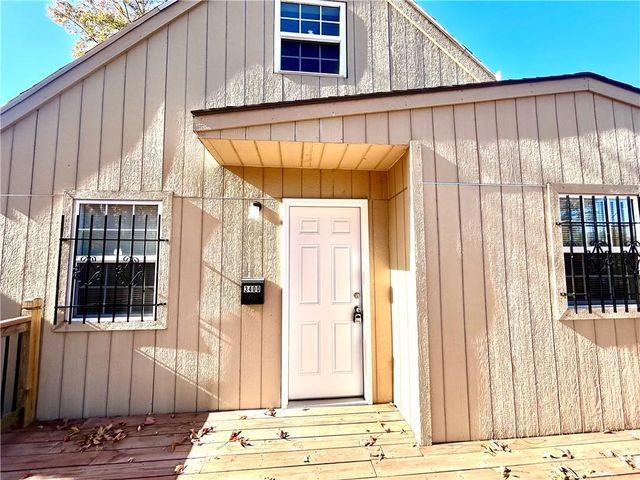 3400 Cypress Street, Kansas City, MO 64128