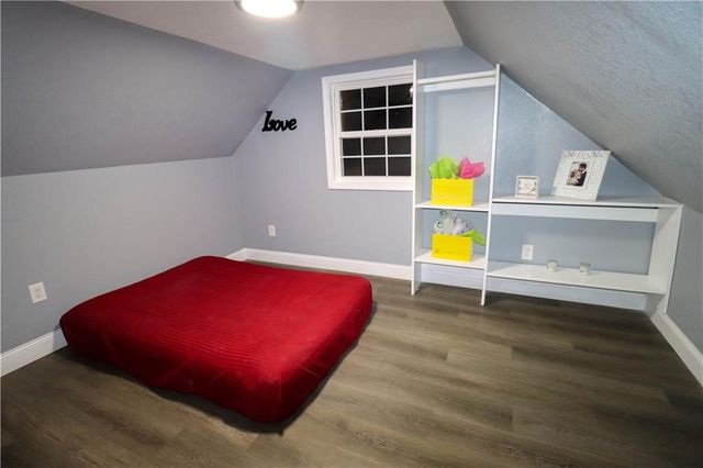 3400 Cypress Street, Kansas City, MO 64128