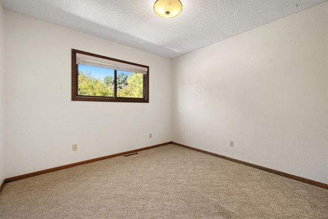 521 Pinon Dr., Billings, MT 59105