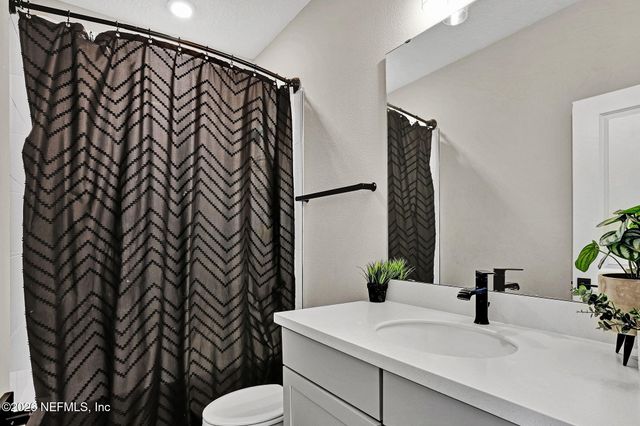 694 NAVIGATORS Road, St. Johns, FL 32259