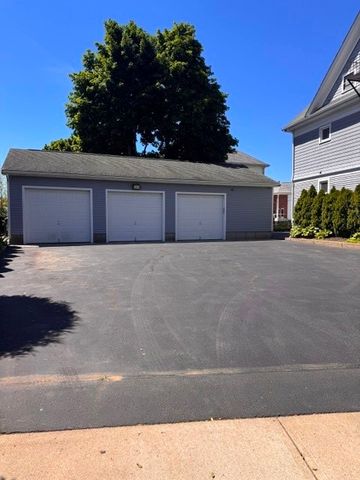 595 Armistice Boulevard 3, Pawtucket, RI 02861