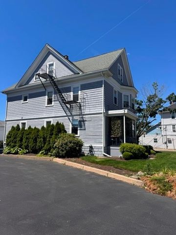595 Armistice Boulevard 3, Pawtucket, RI 02861