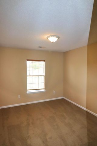 538 Holiday Drive, Summerville, SC 29483
