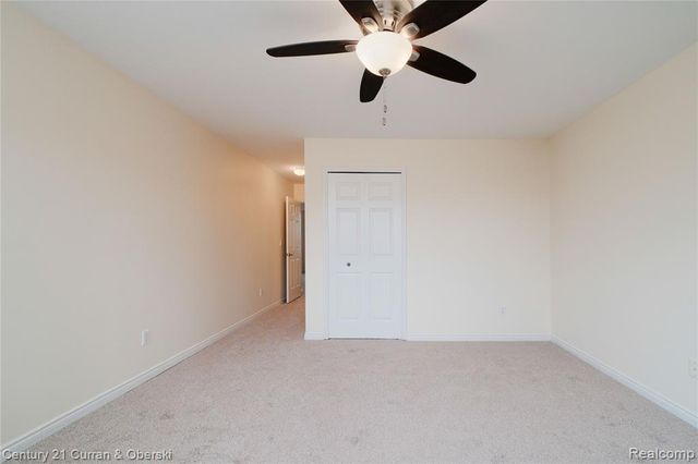 24838 Valleywood Drive, South Lyon, MI 48178