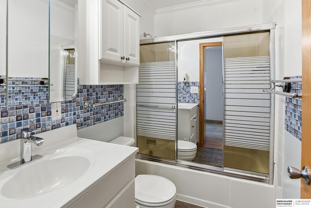 317 N Osage Street, Papillion, NE 68046