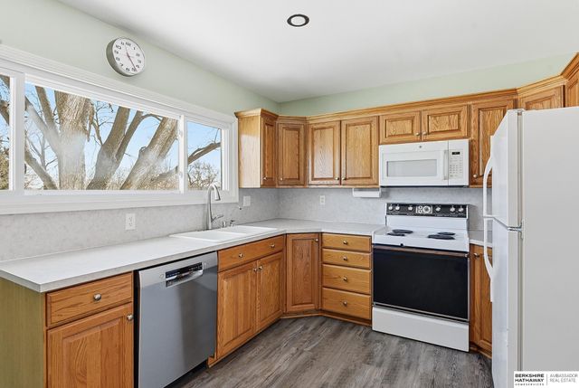 317 N Osage Street, Papillion, NE 68046