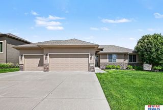 8117 S 194 Street, Gretna, NE 68028