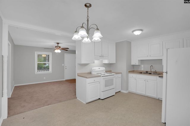 518 Brookcliff Road, Cayce, SC 29033