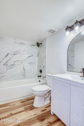 5837 West Valley Circle, El Paso, TX 79932