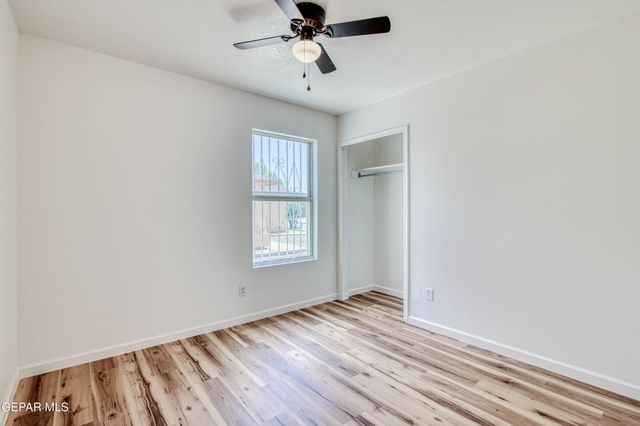 5837 West Valley Circle, El Paso, TX 79932