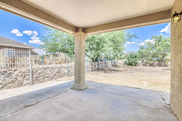 5837 West Valley Circle, El Paso, TX 79932