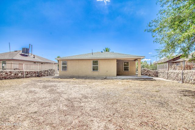 5837 West Valley Circle, El Paso, TX 79932