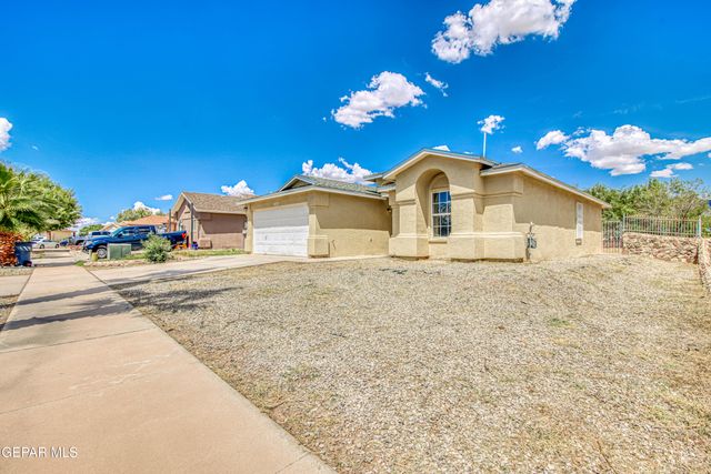5837 West Valley Circle, El Paso, TX 79932