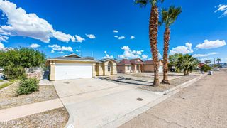 5837 West Valley Circle, El Paso, TX 79932