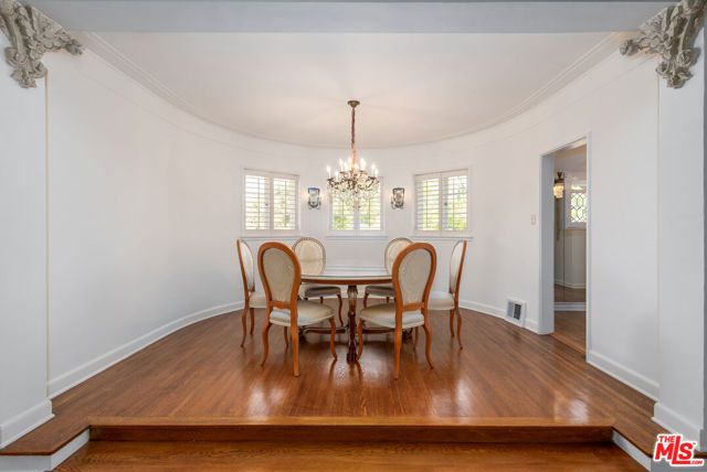6727 Milner Road, Los Angeles, CA 90068