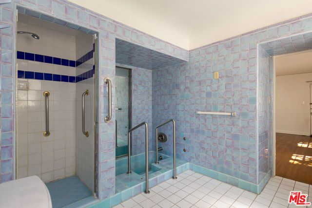 6727 Milner Road, Los Angeles, CA 90068
