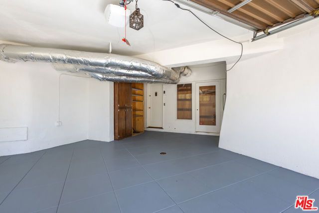 6727 Milner Road, Los Angeles, CA 90068