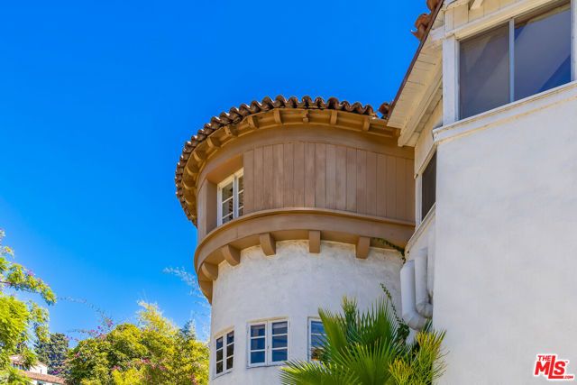 6727 Milner Road, Los Angeles, CA 90068