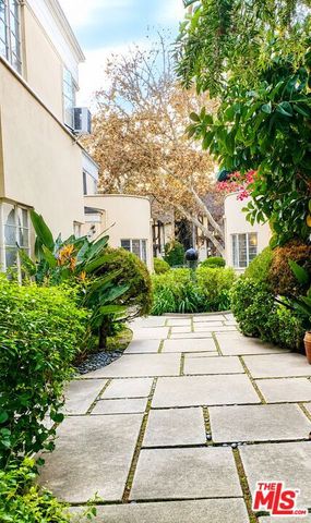 332 N Sycamore Avenue, Los Angeles, CA 90036