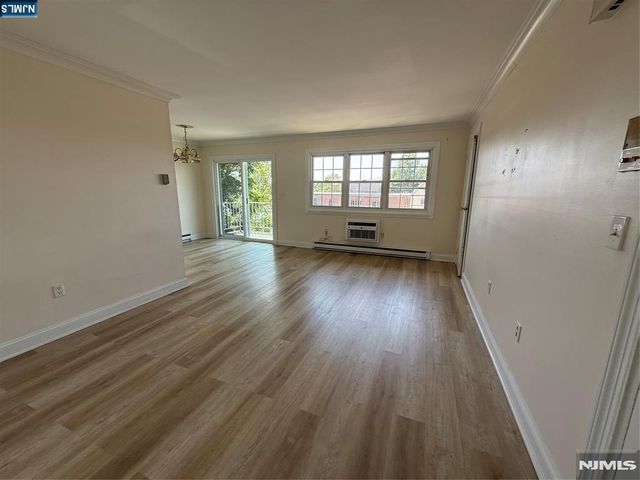 419 Paterson Avenue, East Rutherford, NJ 07073