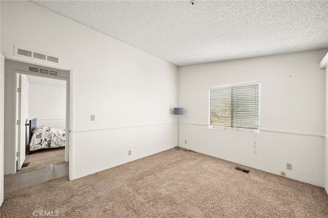 13691 Gavina Avenue 490, Sylmar, CA 91342