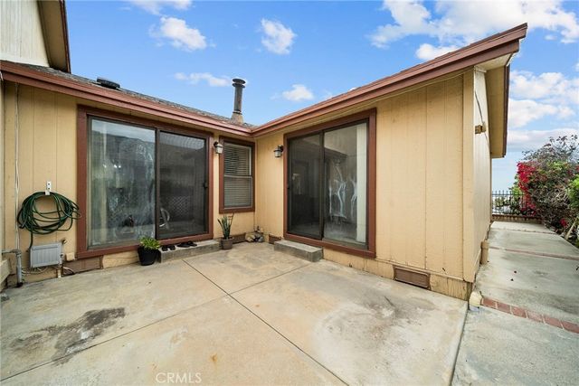 13691 Gavina Avenue 490, Sylmar, CA 91342
