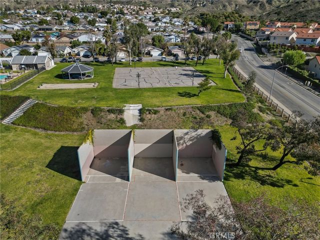 13691 Gavina Avenue 490, Sylmar, CA 91342