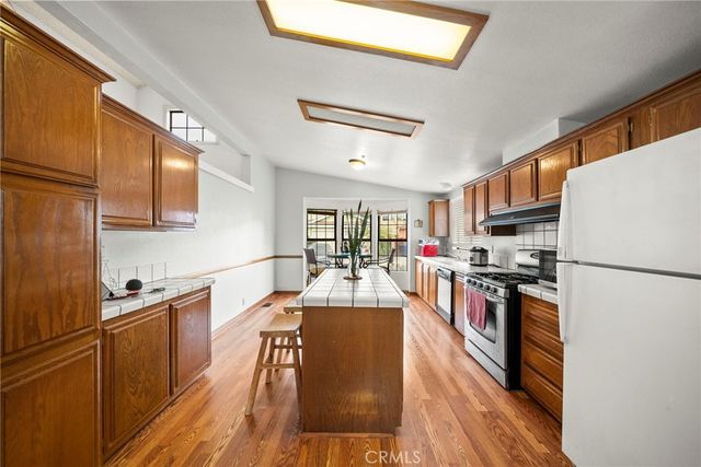 13691 Gavina Avenue 490, Sylmar, CA 91342