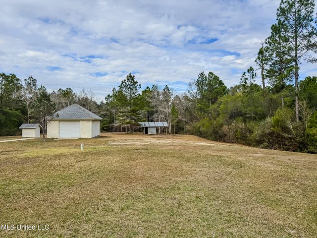 13125 Seaman Road, Vancleave, MS 39565