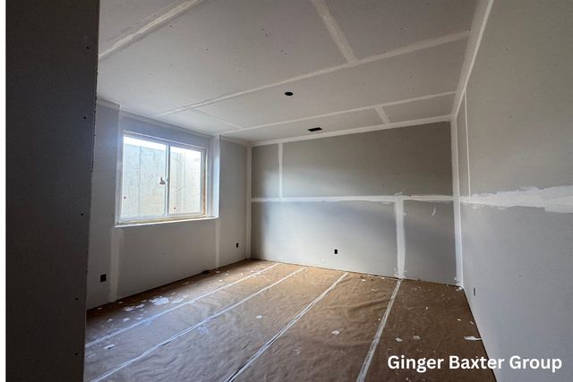 151 Summit Pointe Drive 6, Rockford, MI 49341