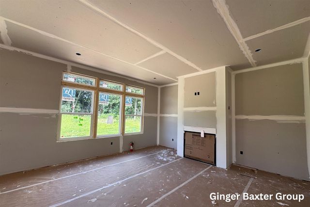 151 Summit Pointe Drive 6, Rockford, MI 49341