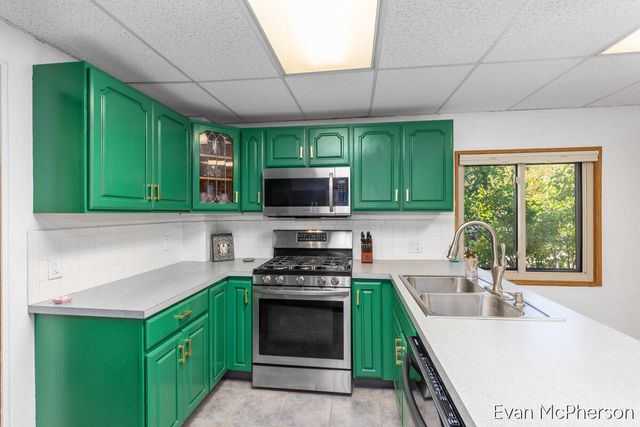 759 Eastern Avenue Ne, City Of Grand Rapids, MI 49503