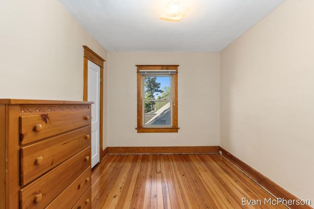 759 Eastern Avenue Ne, City Of Grand Rapids, MI 49503