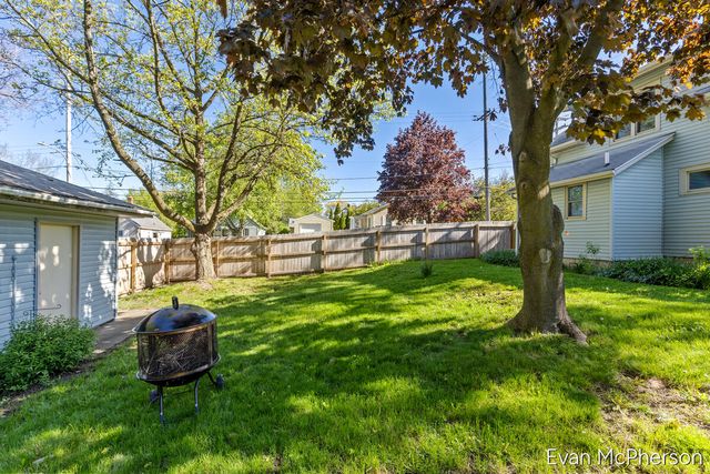 759 Eastern Avenue Ne, City Of Grand Rapids, MI 49503