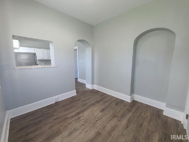 800 Line Street, Evansville, IN 47713